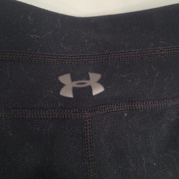 Under Armour Workout Leggings in Black - Picture 2 of 3